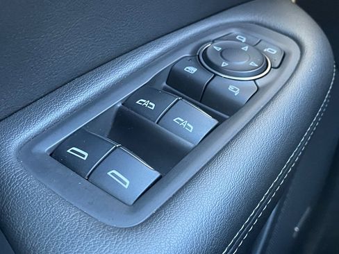 Used 2024 Cadillac XT6 Premium Luxury image 16