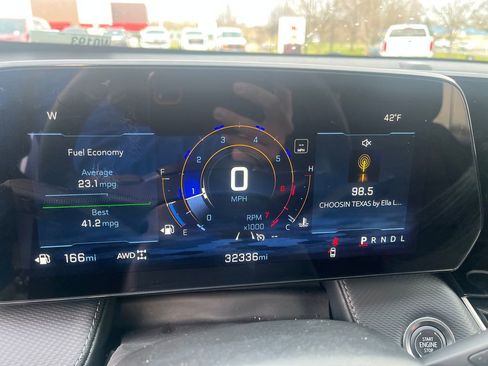 Certified 2025 Chevrolet Equinox LT image 17