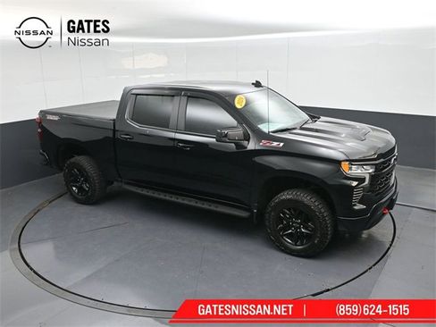 Used 2024 Chevrolet Silverado 1500 LT Trail Boss w/ Convenience Package II image 43