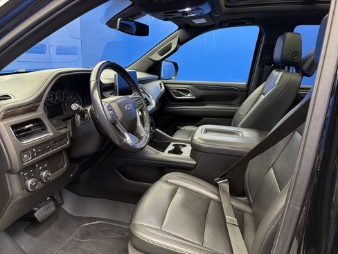 Used 2021 Chevrolet Tahoe Z71 w/ Rear Media and Nav Package image 13