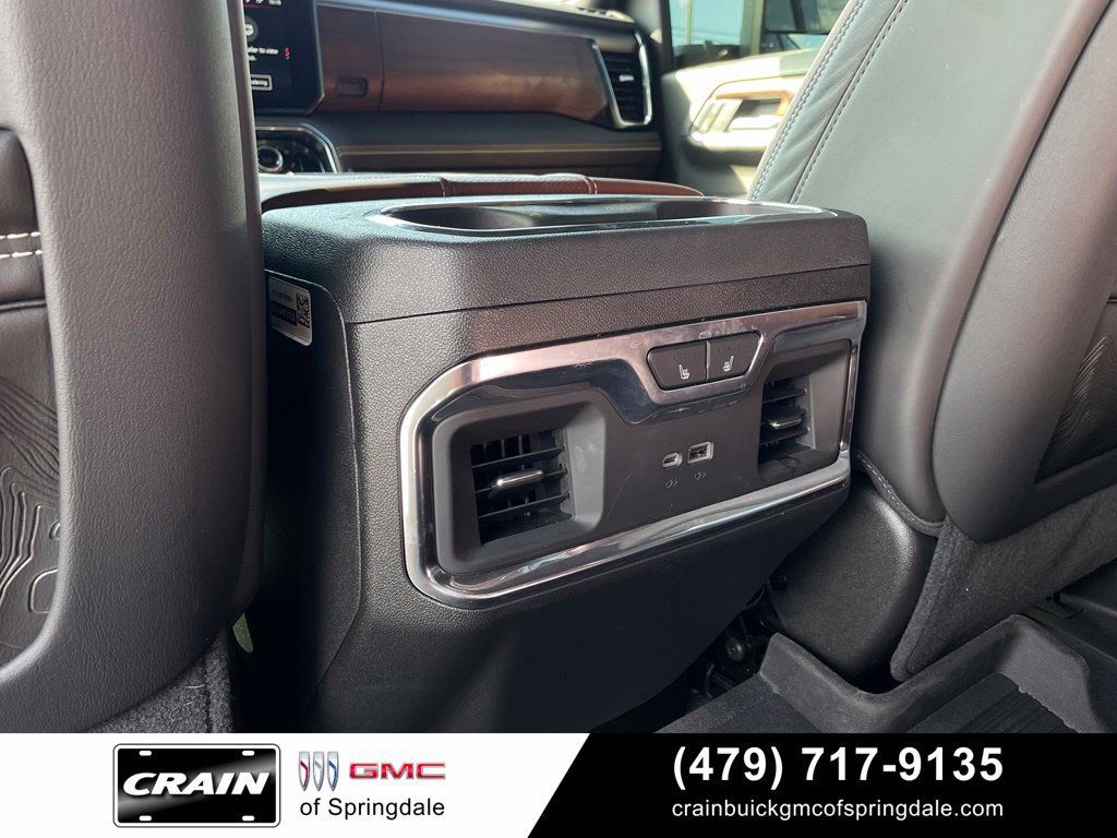 Used 2025 GMC Sierra 2500 Denali Ultimate AWD/4WD image 26