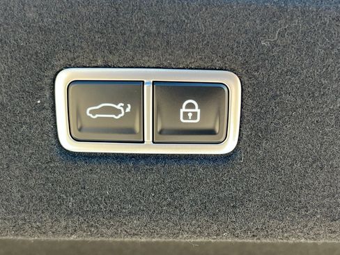 New 2025 Hyundai Ioniq 6 SE image 15