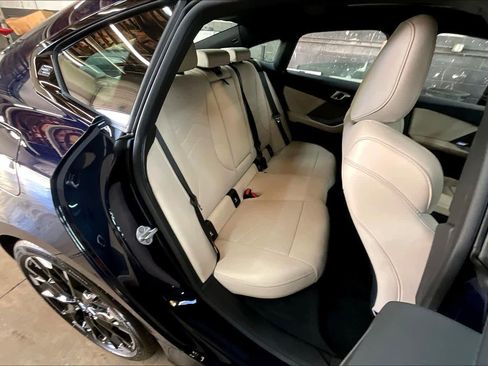 Used 2025 BMW M235i xDrive w/ Premium Package image 30