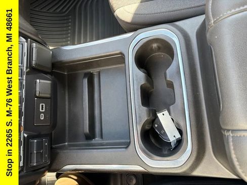 Used 2021 Chevrolet Silverado 1500 RST w/ Convenience Package II AWD/4WD image 24