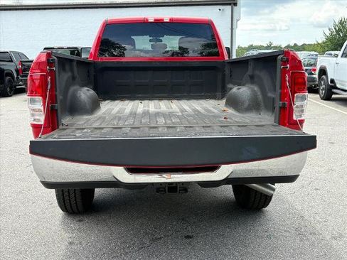 Used 2024 RAM 2500 Tradesman w/ Chrome Appearance Group AWD/4WD image 23