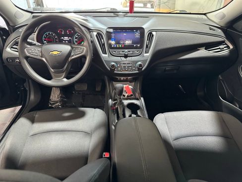 Used 2023 Chevrolet Malibu LT w/ Driver Confidence Package image 15