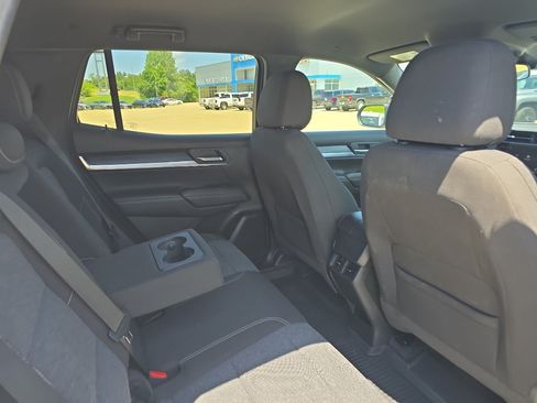 Used 2025 GMC Terrain Elevation FWD image 16