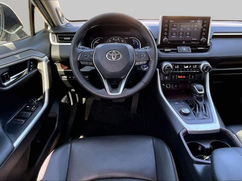 Used 2020 Toyota RAV4 Limited w/ Limited Grade Weather Package AWD/4WD image 7