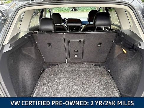 Certified 2022 Volkswagen Taos SE FWD image 41