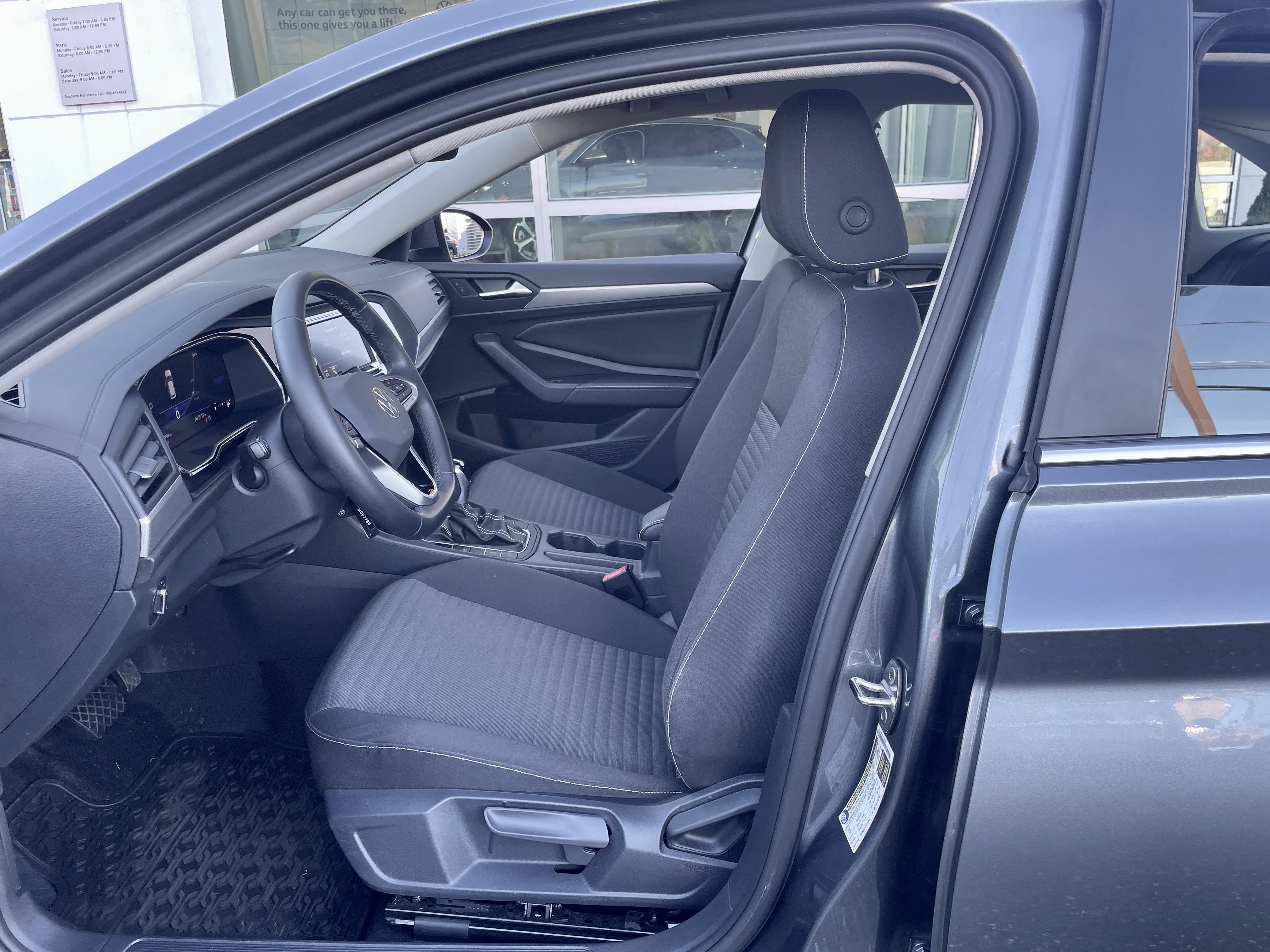 Certified 2024 Volkswagen Jetta S FWD image 7