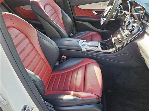 Used 2022 Mercedes-Benz GLC 43 AMG 4MATIC image 19