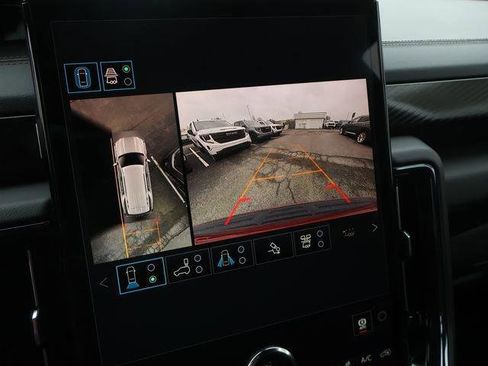 New 2026 GMC Yukon AT4 AWD/4WD image 37