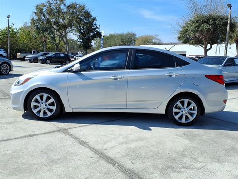 Used 2014 Hyundai Accent GLS w/ Option Group 2 image 3
