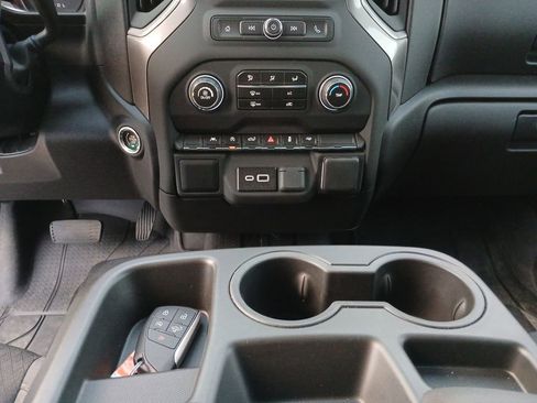 New 2025 Chevrolet Silverado 1500 Custom image 36