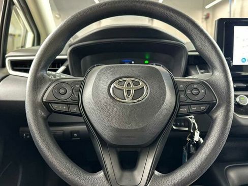 Used 2024 Toyota Corolla LE image 24
