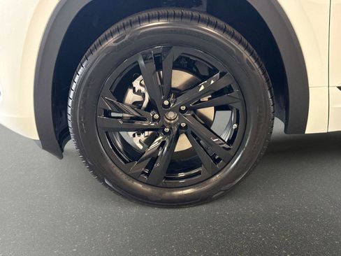 New 2026 Volkswagen Atlas Cross Sport SEL R-Line image 9