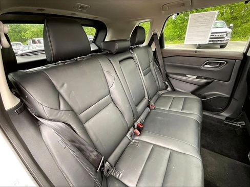 Used 2021 Nissan Rogue SL w/ Premium Package AWD/4WD image 15