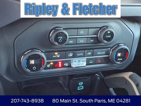 Used 2025 Ford Bronco Badlands image 21