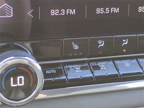 Certified 2024 Chevrolet Colorado ZR2 w/ ZR2 Bison Edition image 27