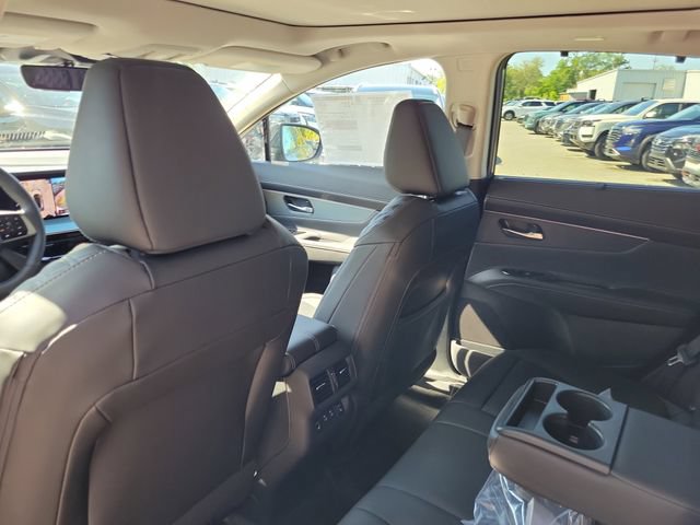 New 2026 Nissan Murano Platinum w/ Cargo Package AWD/4WD image 23