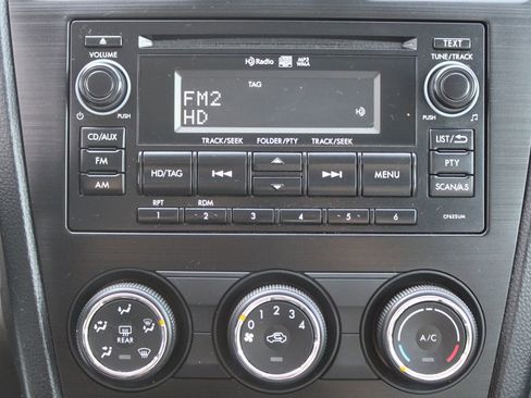 Used 2015 Subaru Forester 2.5i Premium image 20