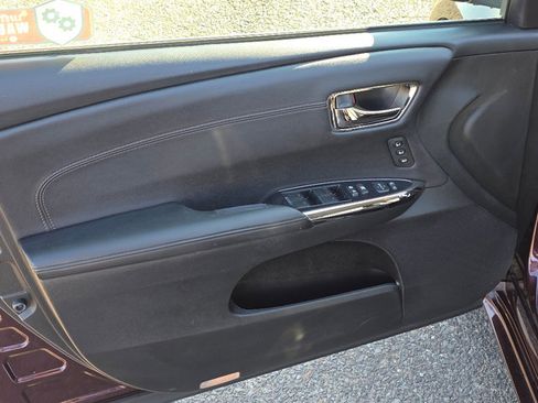 Used 2017 Toyota Avalon Touring w/ Carpet Mat Package image 31