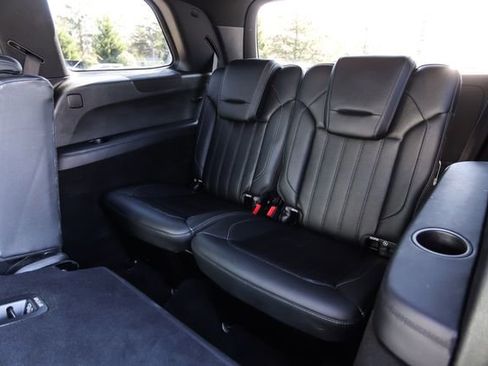 Used 2017 Mercedes-Benz GLS 450 4MATIC image 33