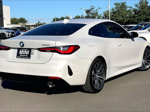 Used 2021 BMW 430i Coupe w/ Convenience Package image 11
