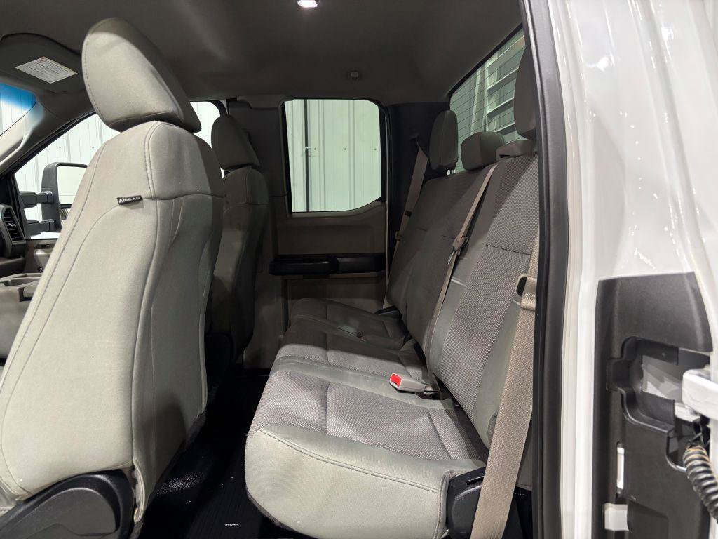 Used 2017 Ford F250 XL w/ Power Equipment Group AWD/4WD image 13