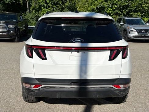 Used 2023 Hyundai Tucson SEL w/ Convenience Package AWD/4WD image 4
