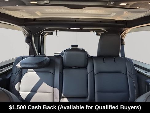New 2026 Jeep Wrangler Unlimited Sahara AWD/4WD image 47