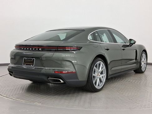 New 2026 Porsche Panamera 4 image 9