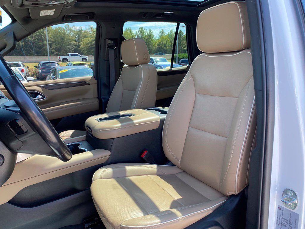 Used 2022 Chevrolet Tahoe Premier AWD/4WD image 22