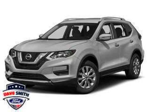 Used 2017 Nissan Rogue S w/ S Appearance Package AWD/4WD image 1