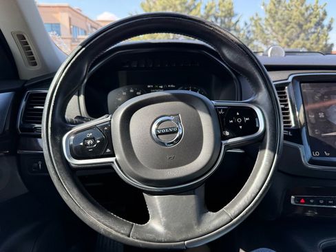 Used 2016 Volvo XC90 T6 Momentum w/ Momentum Plus Package AWD/4WD image 33