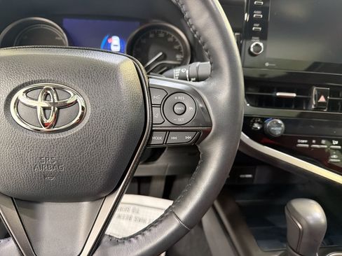 Used 2024 Toyota Camry XSE image 15