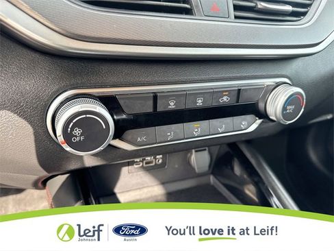 Used 2024 Nissan Altima 2.5 SR image 21