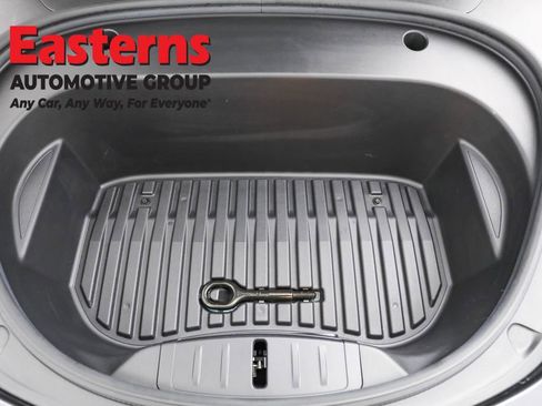 Used 2023 Tesla Model 3 Standard Range image 7