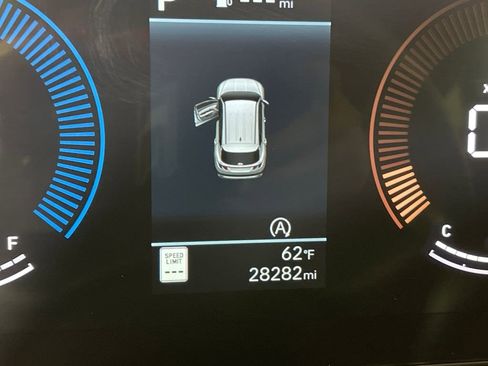 Certified 2025 Hyundai Tucson SEL image 21