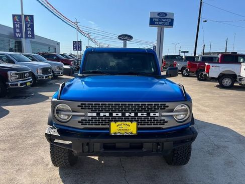 Used 2024 Ford Bronco Badlands image 8