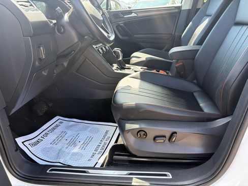 Used 2024 Volkswagen Tiguan Wolfsburg Edition AWD/4WD image 22