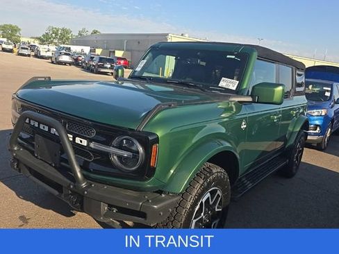 Used 2023 Ford Bronco Outer Banks AWD/4WD image 1