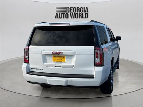 Used 2018 GMC Yukon XL SLT image 5