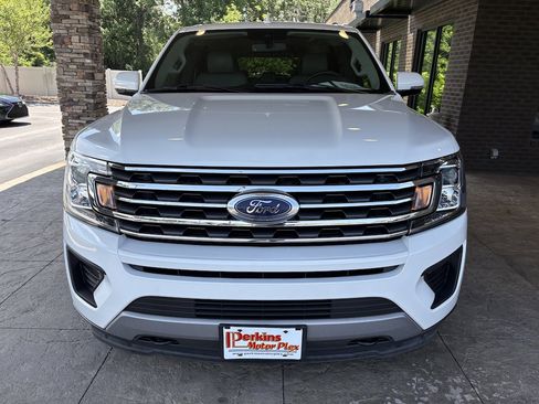 Used 2021 Ford Expedition Max XLT AWD/4WD image 3