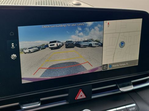 New 2026 Hyundai Elantra Limited image 24