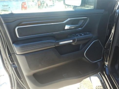 Used 2022 RAM 1500 Laramie image 9
