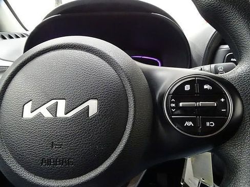 Used 2023 Kia Soul LX w/ Option Group 015 FWD image 24