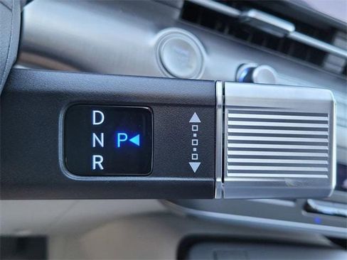 New 2026 Hyundai Kona SEL Premium image 10