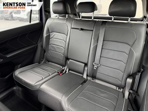 Used 2022 Volkswagen Tiguan SEL R-Line AWD/4WD image 23