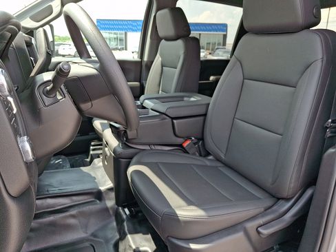 New 2026 GMC Sierra 2500 Pro w/ Convenience Package AWD/4WD image 6